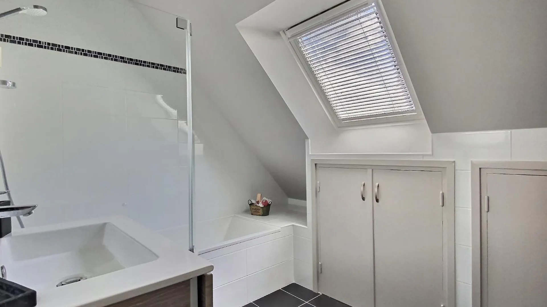 Holiday home Maison De Porz Iroise Plomodiern