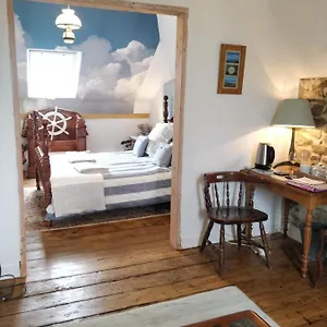 Maison Papillons Plomodiern