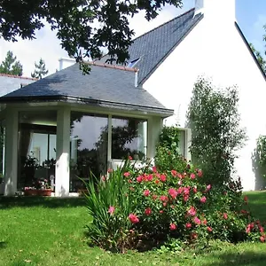 Chambre D'hôtes Entre Mer Et Monts Plomodiern