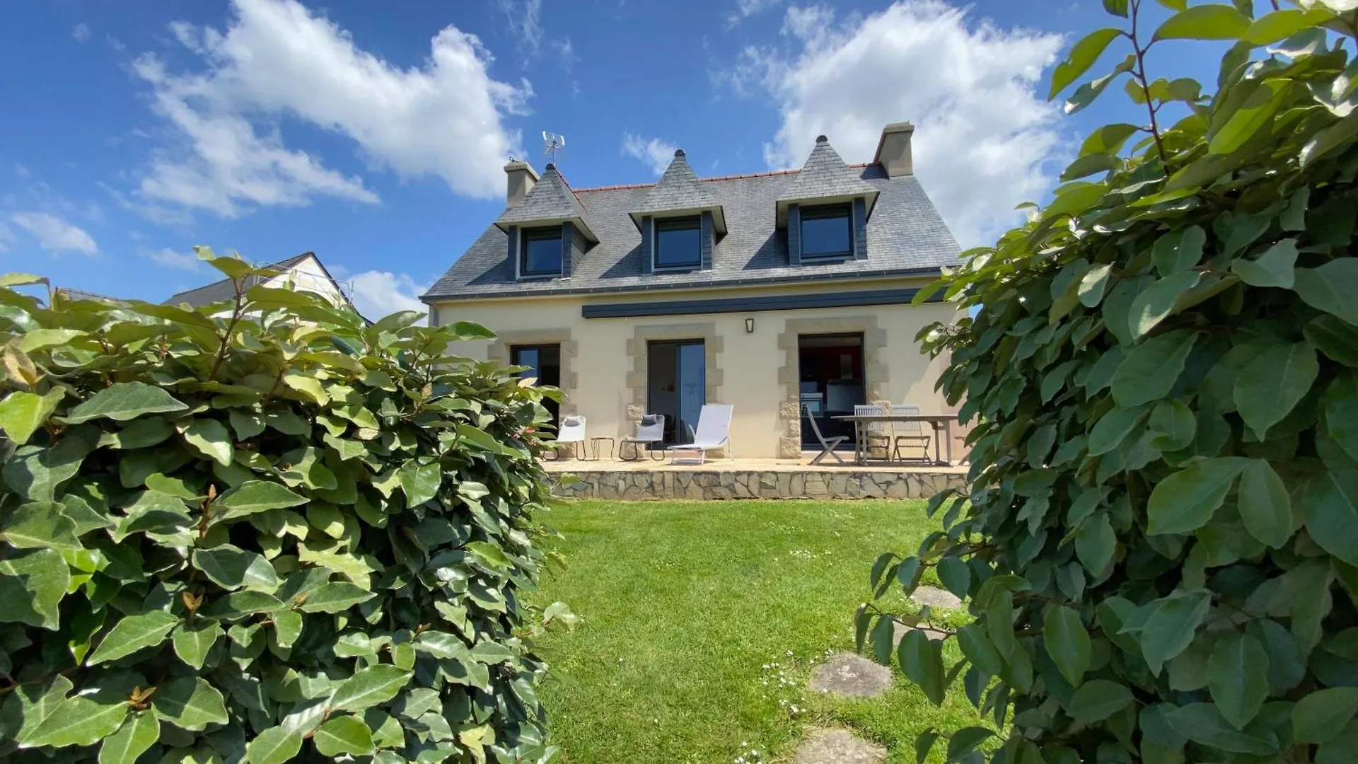Holiday home Maison De Porz Iroise Plomodiern France